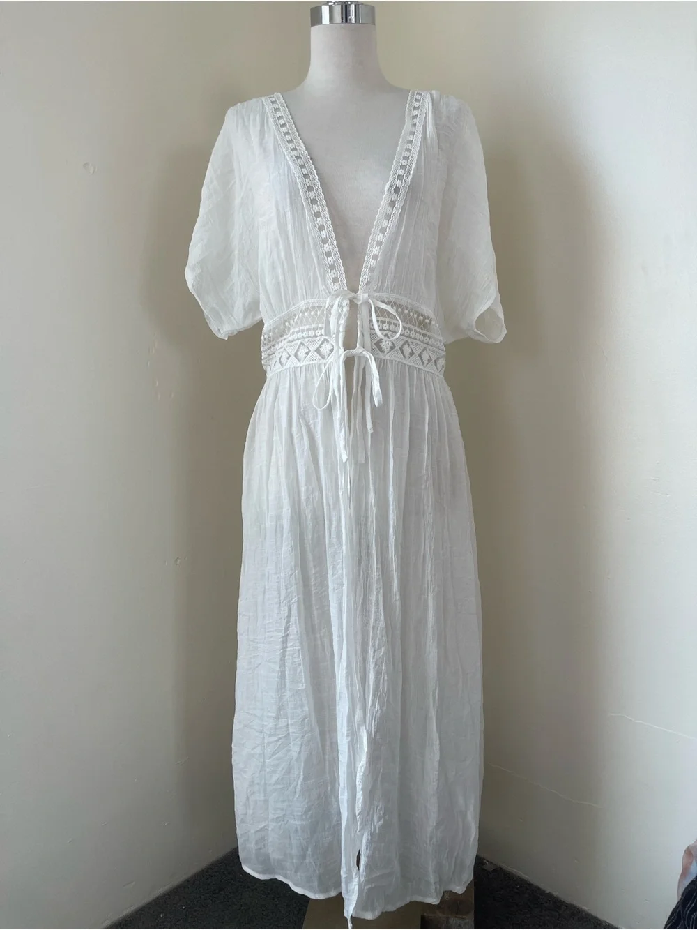 White Lace-Trim Cotton Maxi beach Cover-Up